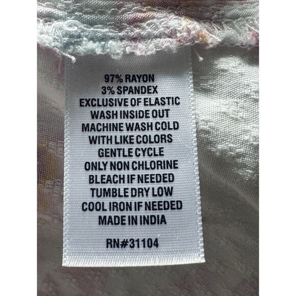 Crown & Ivy Blousy Pink Flamingo Pullover Top Summer Beachy Tropical Size Small - Picture 5 of 5